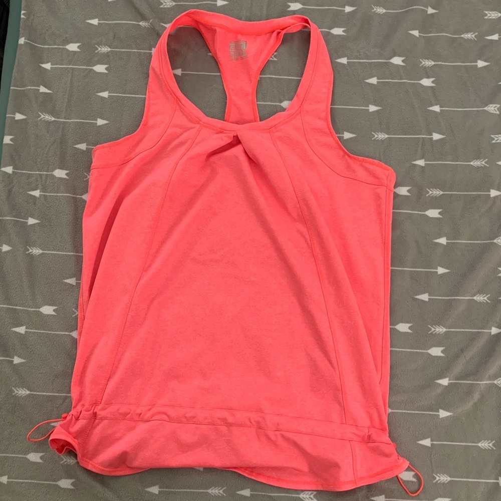 32 Degrees Athletic Top